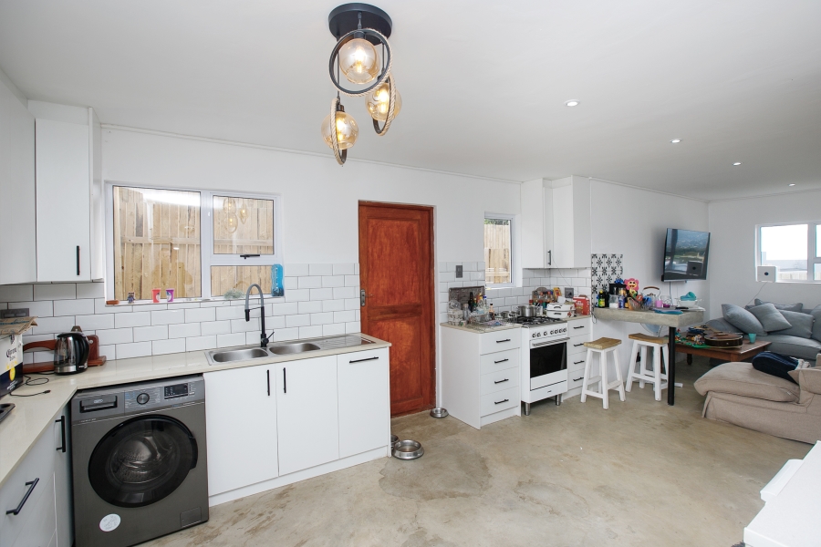 3 Bedroom Property for Sale in Capri Western Cape